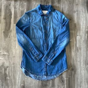 Women’s Garage jean shirt